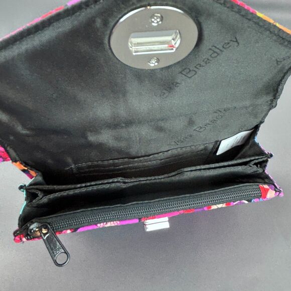 VERA BRADLEY Your Turn Wristlet Bold Floral Fiesta Wallet  6.25" X 5" - Picture 5 of 15